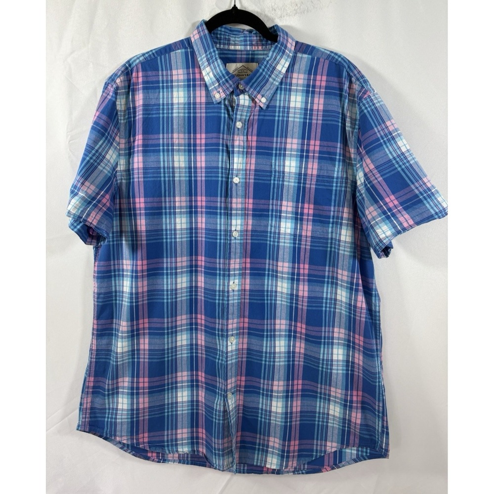 St. Johns Bay shirt size XL plaid short sleeve button up